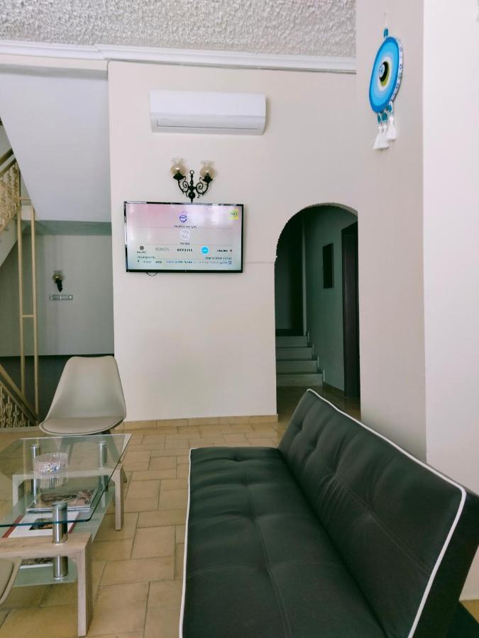 Golden Star Hotel Agia Marina  Exterior photo