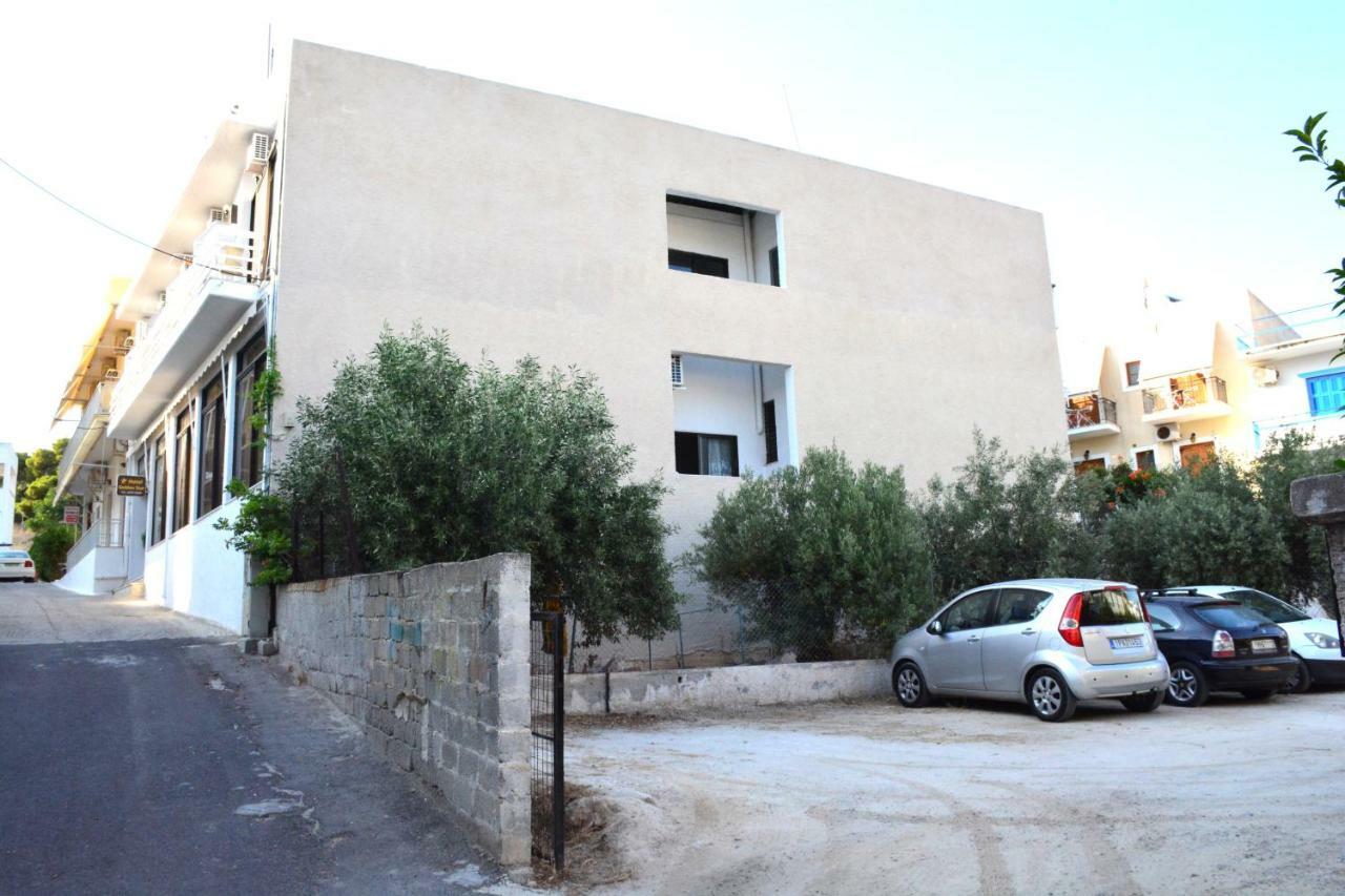 Golden Star Hotel Agia Marina  Exterior photo